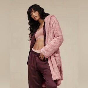 UGG Women's Aarti Robe - Color Dusk (Pink)- New with all original Tags